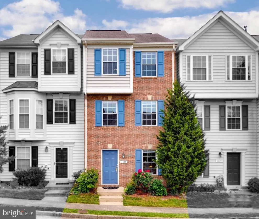 Unit for sale at 4603 FLATLICK BRANCH DRIVE, CHANTILLY, VA 20151