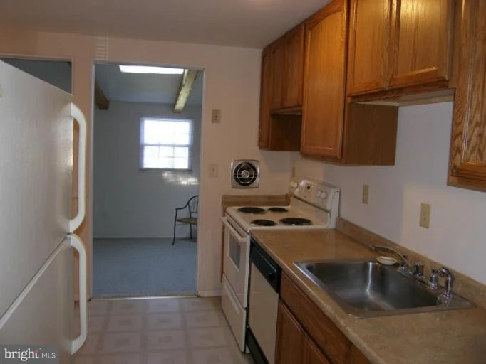 Unit for sale at 19413 SAINT JOHNSBURY LANE, GERMANTOWN, MD 20876