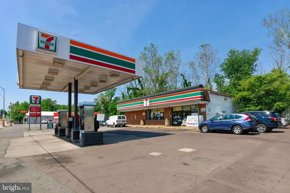 Unit for sale at 814 NORTH MAIN, CULPEPER, VA 22701