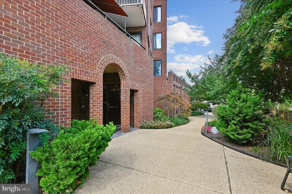 Unit for sale at 100 SEVERN AVENUE, ANNAPOLIS, MD 21403