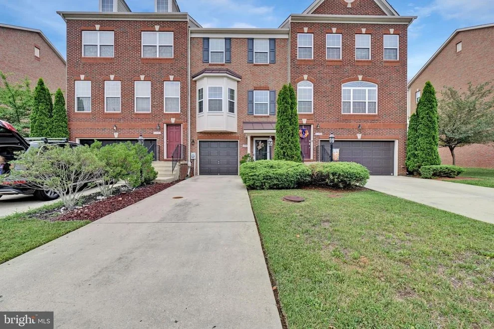 Unit for sale at 11752 PALM DESERT PLACE, WALDORF, MD 20602