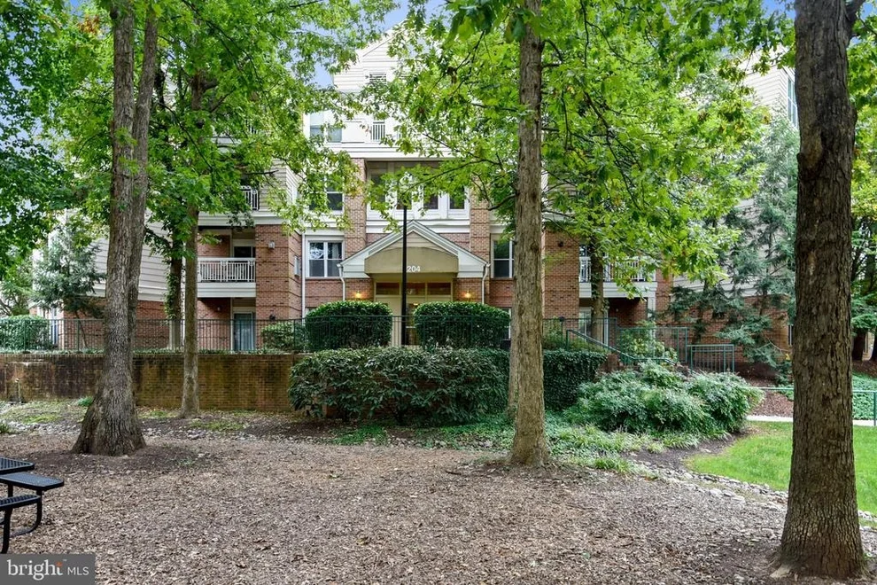Unit for sale at 2204 WESTCOURT LANE, HERNDON, VA 20170