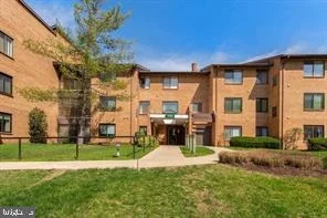 Unit for sale at 15301 PINE ORCHARD DRIVE, SILVER SPRING, MD 20906