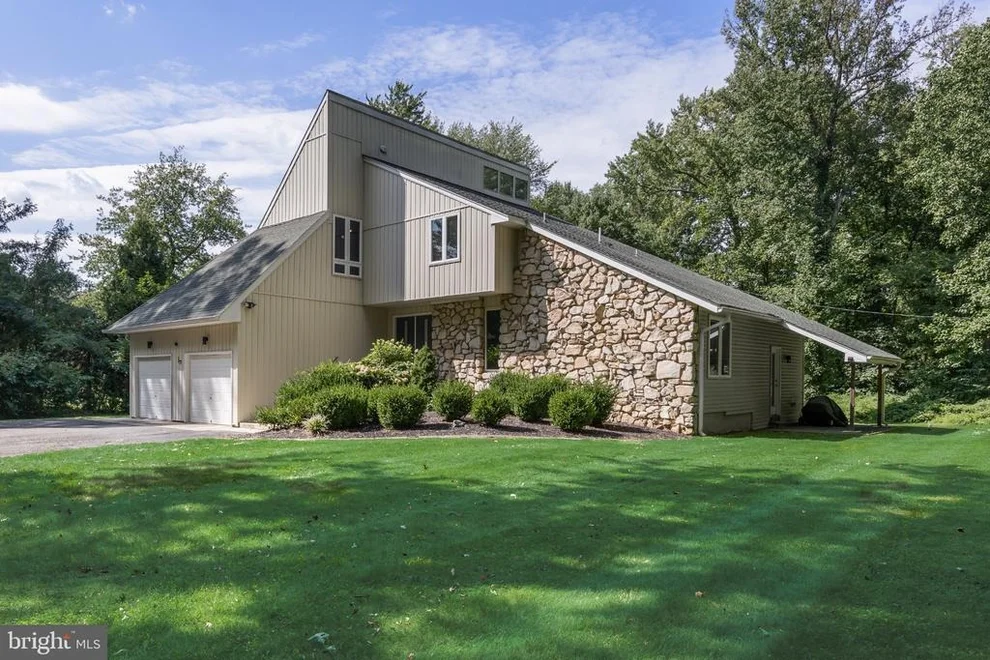 Unit for sale at 1 BLOOMER DRIVE, BURLINGTON, NJ 08016
