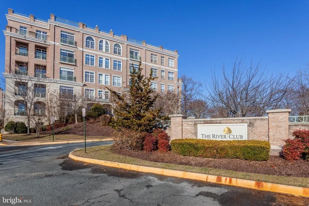 Unit for sale at 820 BELMONT BAY DRIVE, WOODBRIDGE, VA 22191