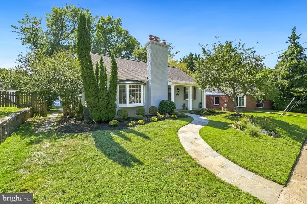 Unit for sale at 10012 CRESTWOOD ROAD, KENSINGTON, MD 20895
