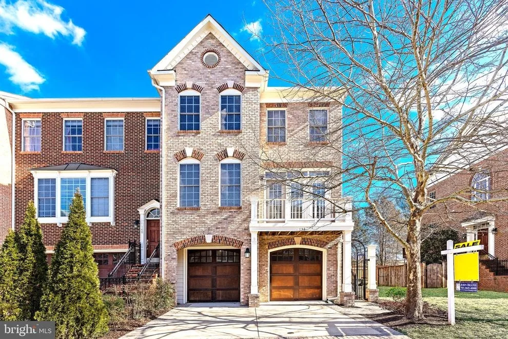 Unit for sale at 138 HERNDON MILL CIRCLE, HERNDON, VA 20170