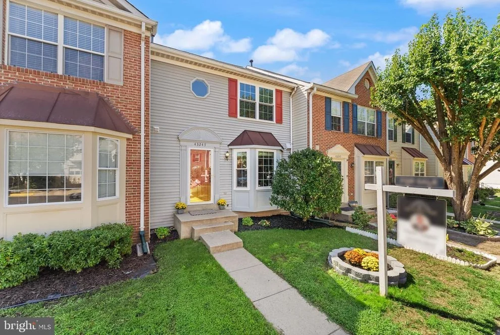 Unit for sale at 43247 CLEARNIGHT TERRACE, ASHBURN, VA 20147