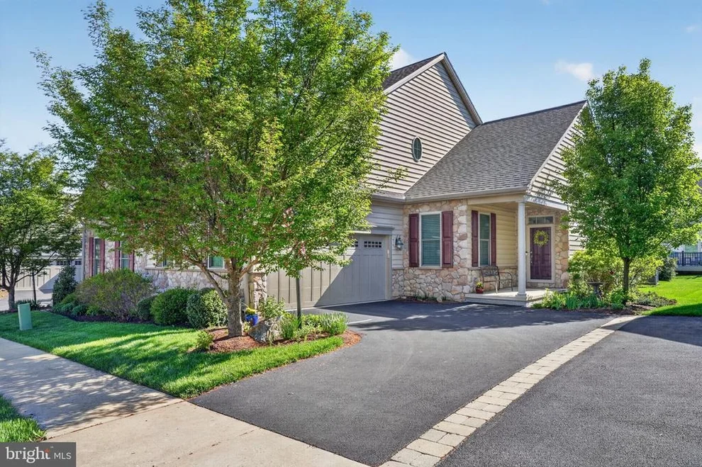 Unit for sale at 225 HONEYCROFT BOULEVARD, COCHRANVILLE, PA 19330