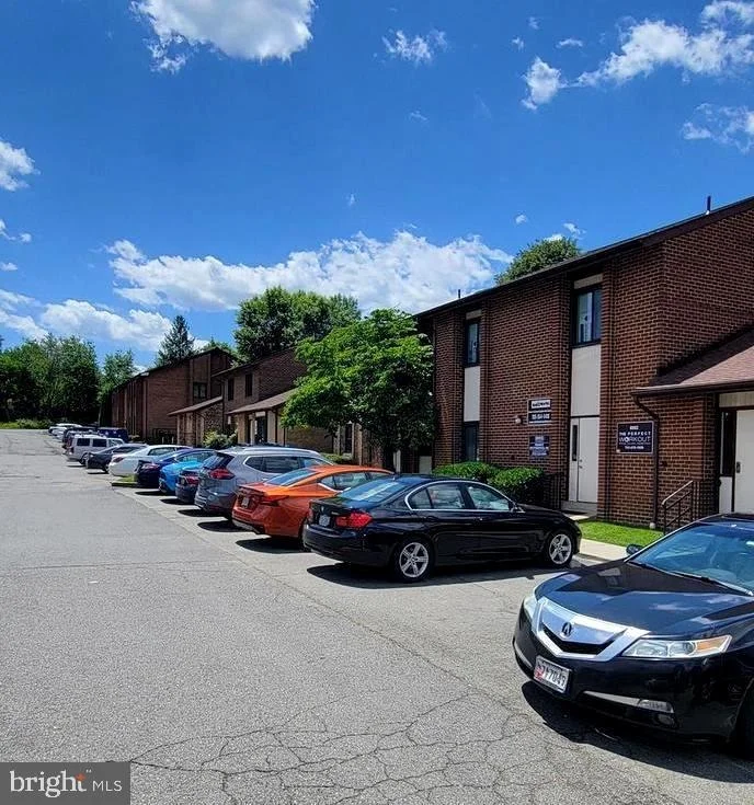 Unit for sale at 8992 FERN PARK DRIVE, BURKE, VA 22015