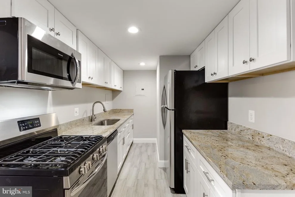 Unit for sale at 12650 DARA DRIVE, WOODBRIDGE, VA 22192