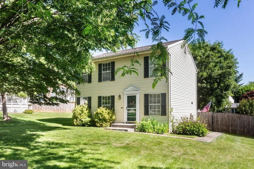 Unit for sale at 909 BLACK SPRUCE LANE, SYKESVILLE, MD 21784