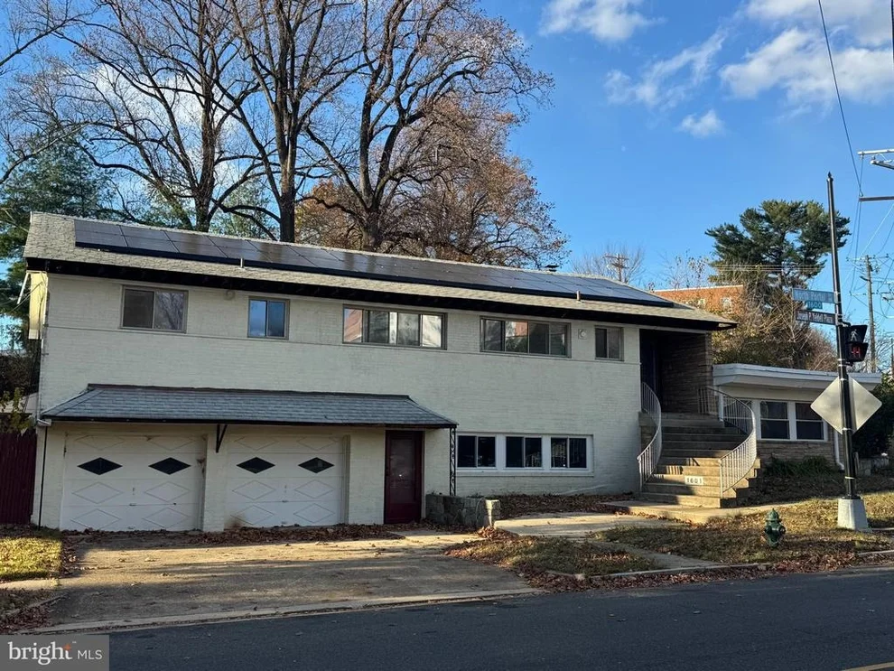Unit for sale at 1601 NORTH PORTAL DRIVE NW, WASHINGTON, DC 20012