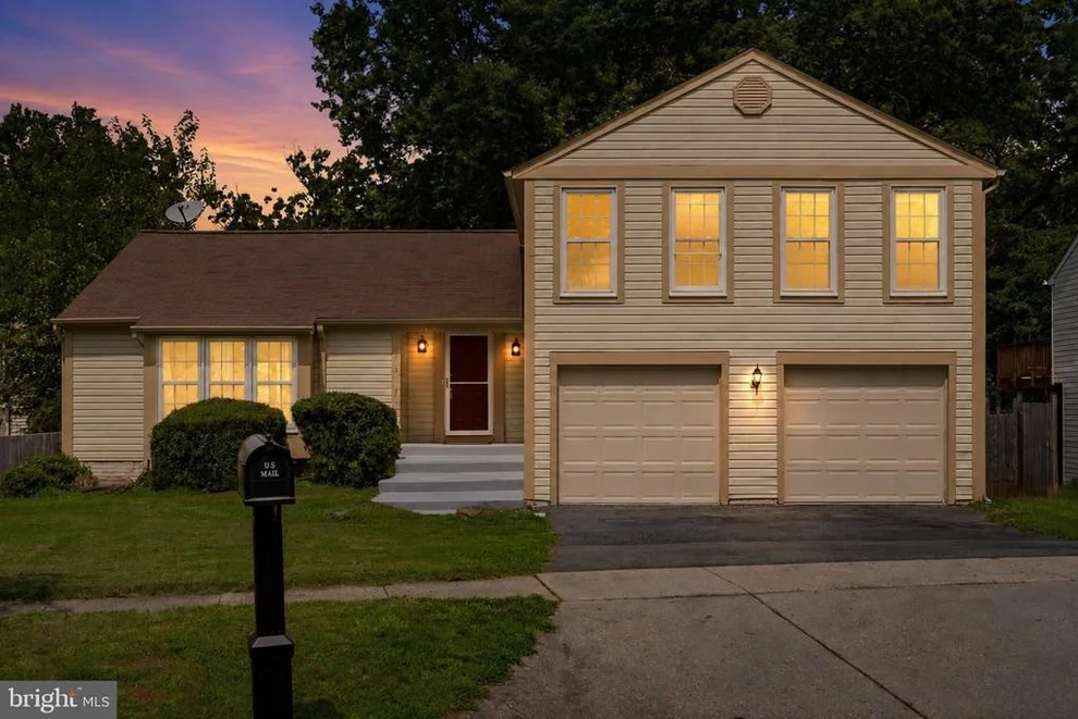 Unit for sale at 18007 SILVER LEAF DRIVE, GAITHERSBURG, MD 20877
