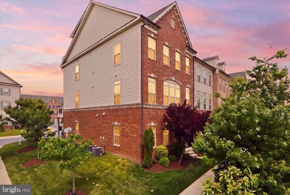 Unit for sale at 2935 MIDDLEHAM COURT, HANOVER, MD 21076