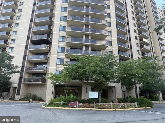 Unit for sale at 203 YOAKUM PARKWAY, ALEXANDRIA, VA 22304
