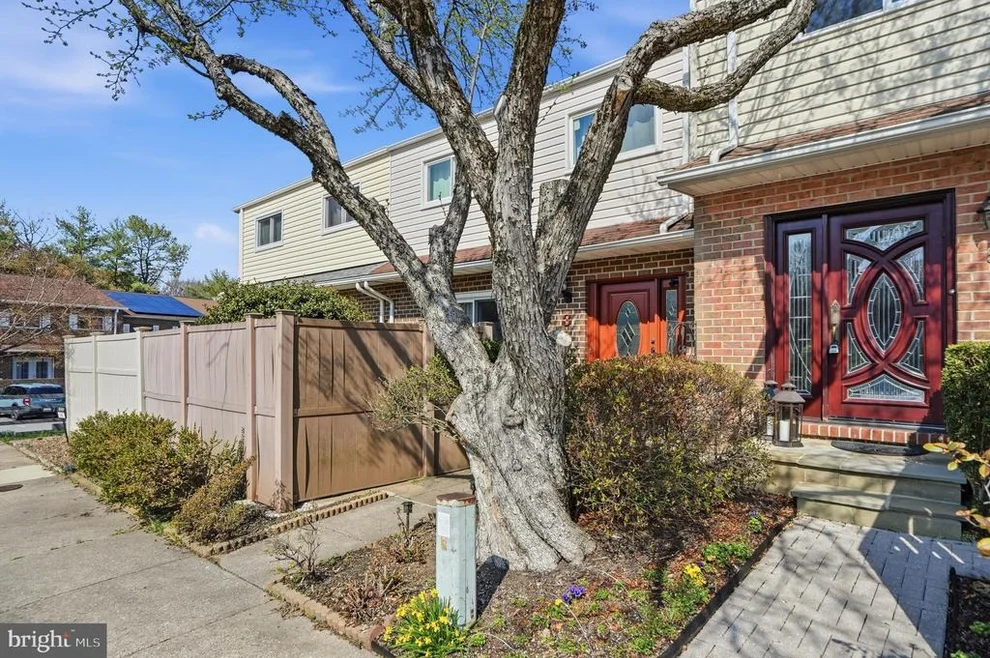 Unit for sale at 5 COLUMBINE COURT, BALTIMORE, MD 21209