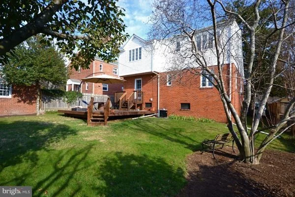 Unit for sale at 804 COMMONWEALTH AVENUE, ALEXANDRIA, VA 22301