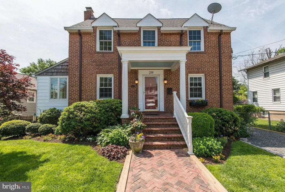 Unit for sale at 219 HOWELL AVENUE E, ALEXANDRIA, VA 22301