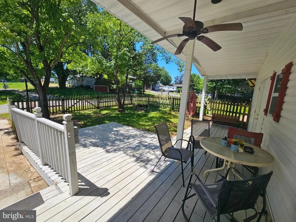 Unit for sale at Block 18 Lot 44 HOLLOW LOG, FALLING WATERS, WV 25419