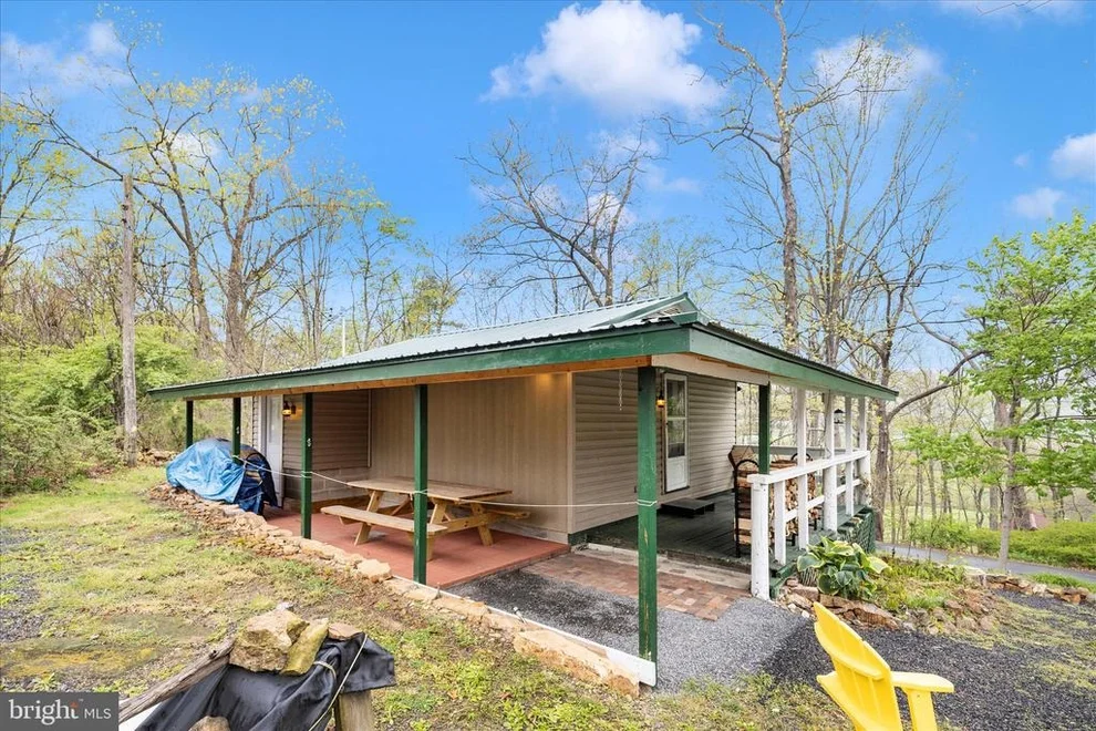 Unit for sale at 915 CENTER SQUARE ROAD, BLAIN, PA 17006