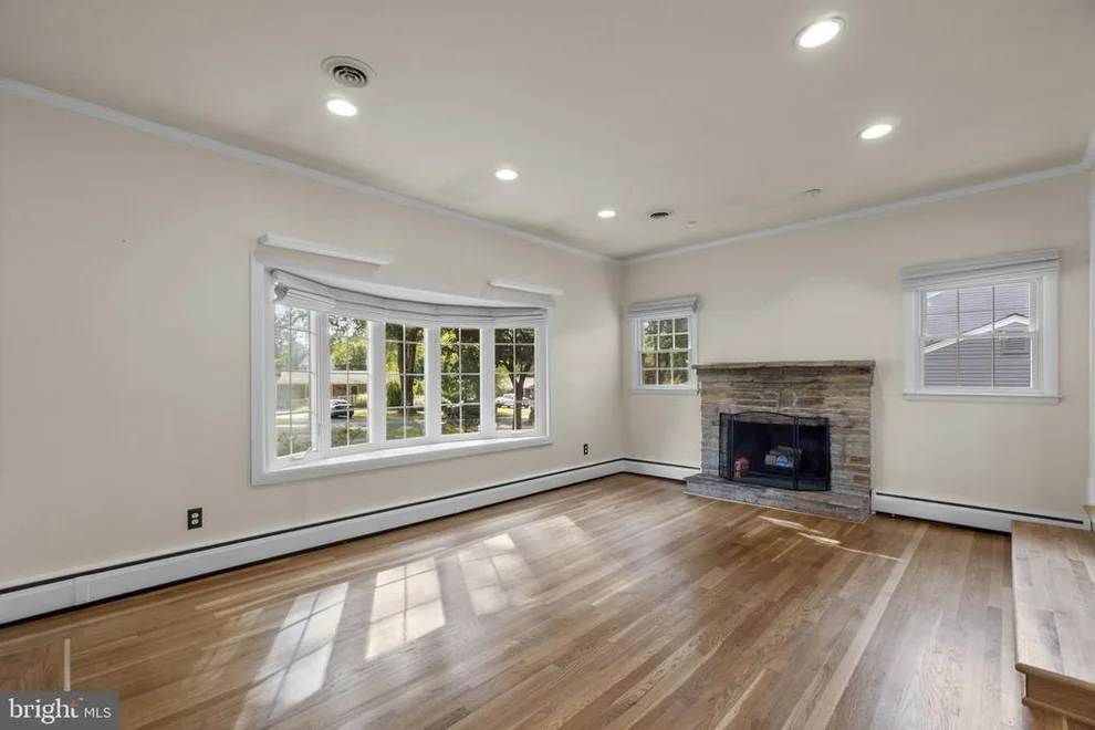 Unit for sale at 2802 GREENWAY DRIVE, ELLICOTT CITY, MD 21042