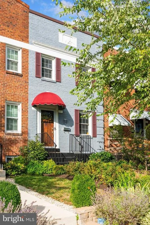 Unit for sale at 1142 COLONIAL AVENUE, ALEXANDRIA, VA 22314