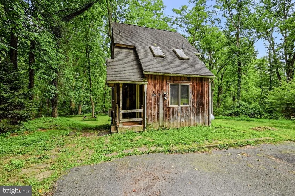 Unit for sale at 402 PENN GREEN ROAD, LANDENBERG, PA 19350