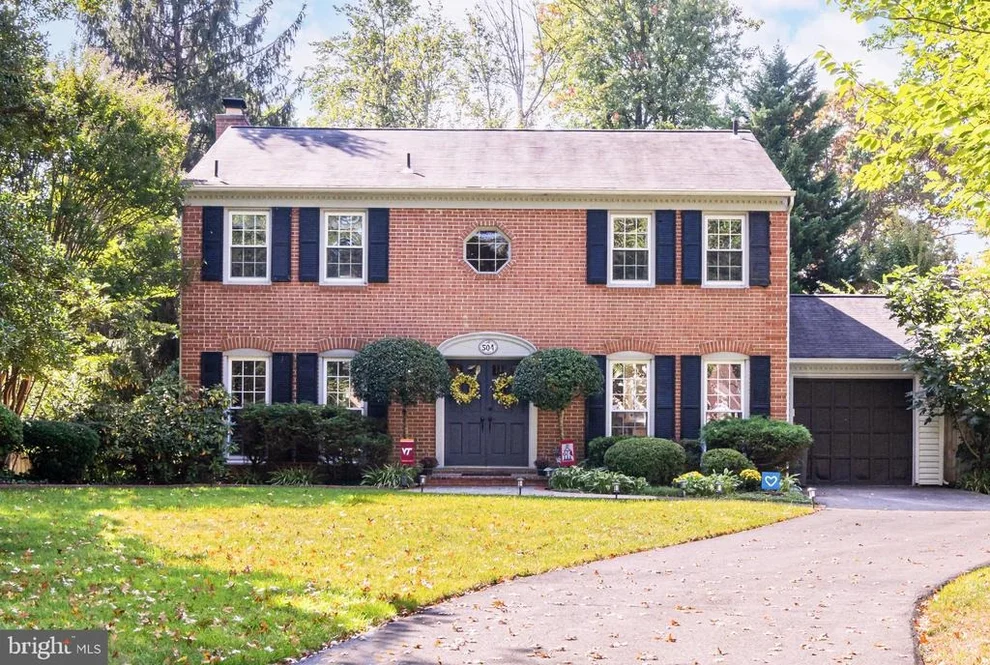 Unit for sale at 504 WOODLAND COURT NW, VIENNA, VA 22180