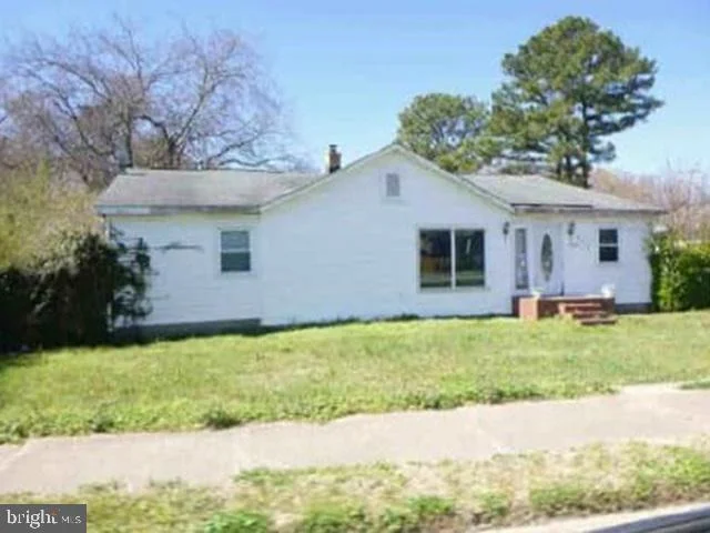 Unit for sale at 2713 N ARMISTEAD AVENUE, HAMPTON, VA 23666
