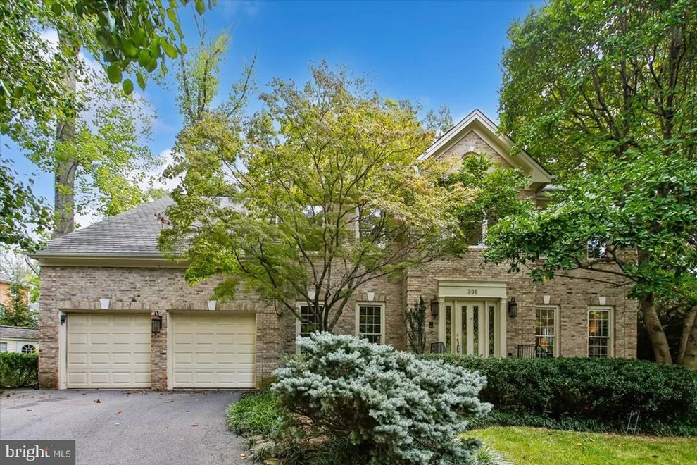 Unit for sale at 309 SPRINGWOOD COURT NE, VIENNA, VA 22180