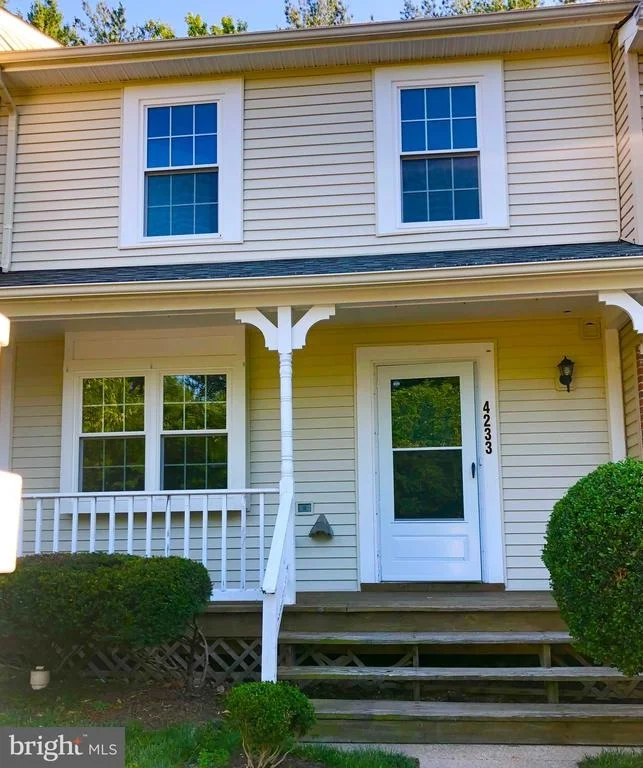 Unit for sale at 4233 GIBSON COURT, WOODBRIDGE, VA 22193