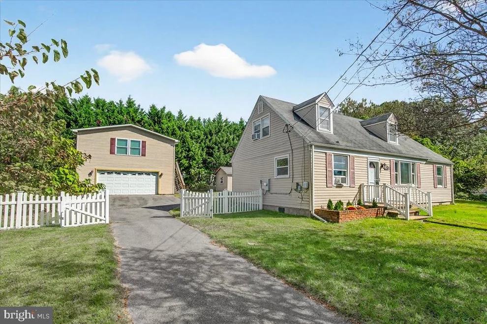 Unit for sale at 8841 FORT SMALLWOOD ROAD, PASADENA, MD 21122