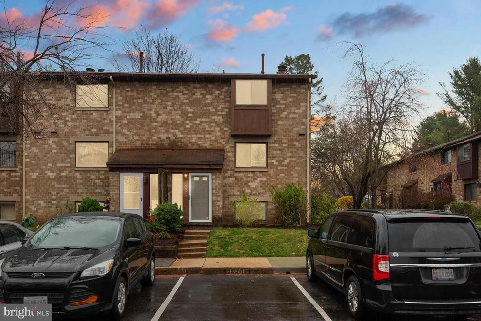 Unit for sale at 6928 KNIGHTHOOD LANE, COLUMBIA, MD 21045