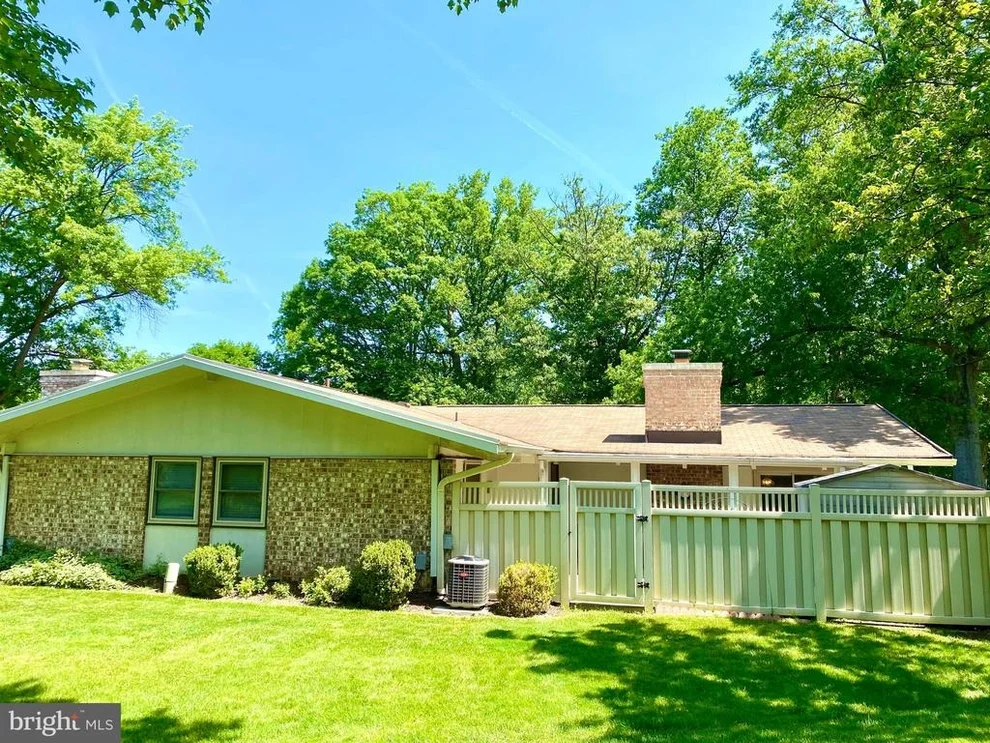 Unit for sale at 3576 GLENEAGLES DRIVE, SILVER SPRING, MD 20906