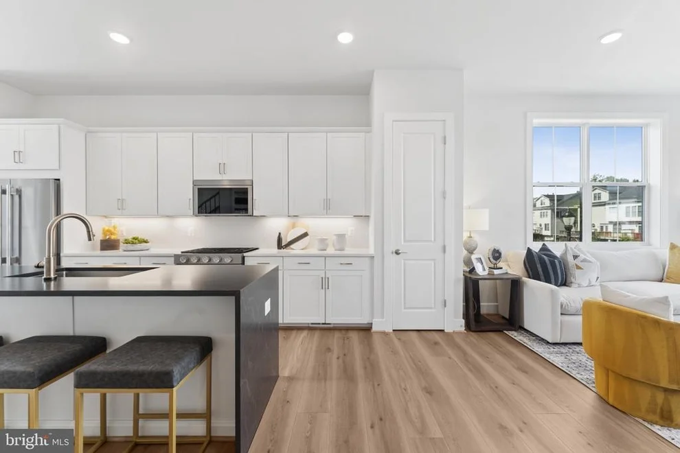 Unit for sale at 5967 JOSIAH HENSON PARKWAY, NORTH BETHESDA, MD 20852