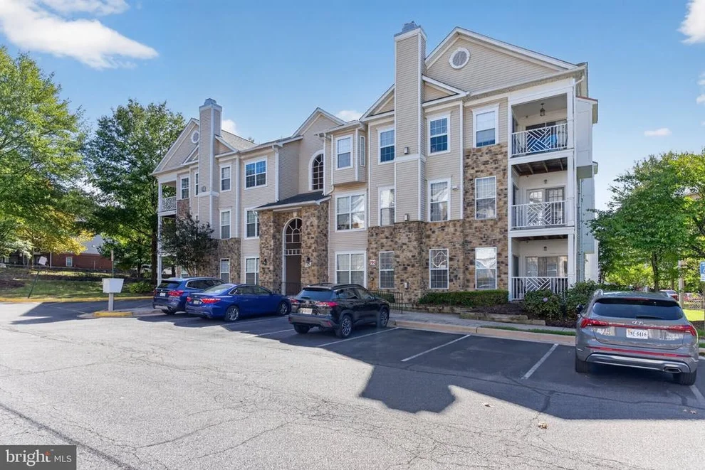 Unit for sale at 5921 FOUNDERS CROSSING COURT, ALEXANDRIA, VA 22310