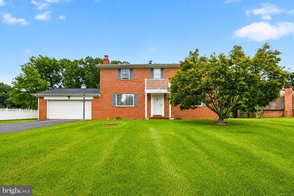 Unit for sale at 2710 SUN VALLEY DRIVE, WALDORF, MD 20603