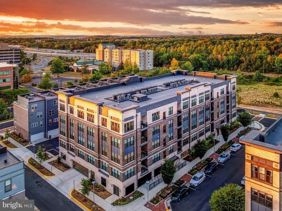 Unit for sale at 2320 FIELD POINT ROAD, HERNDON, VA 20171