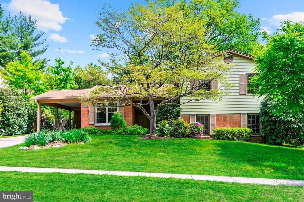 Unit for sale at 14202 BRIARWOOD TERRACE, ROCKVILLE, MD 20853