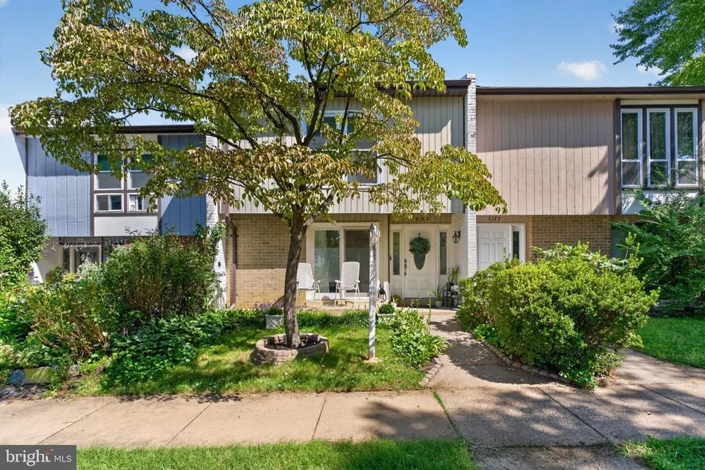 Unit for sale at 7281 LARRUP COURT, ALEXANDRIA, VA 22315