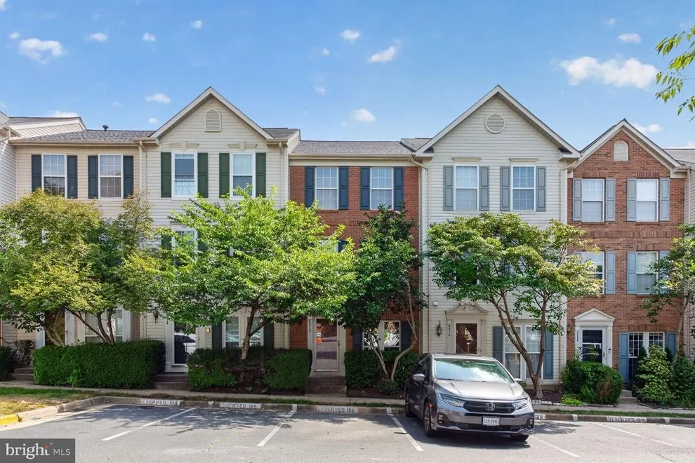 Unit for sale at 4312 SUTLER HILL SQUARE, FAIRFAX, VA 22033