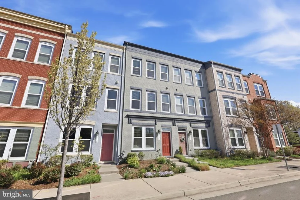 Unit for sale at 8934 CENTER STREET, MANASSAS, VA 20110