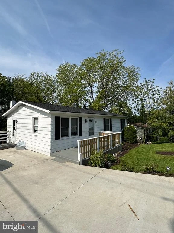Unit for sale at 821 E E STREET, BRUNSWICK, MD 21716
