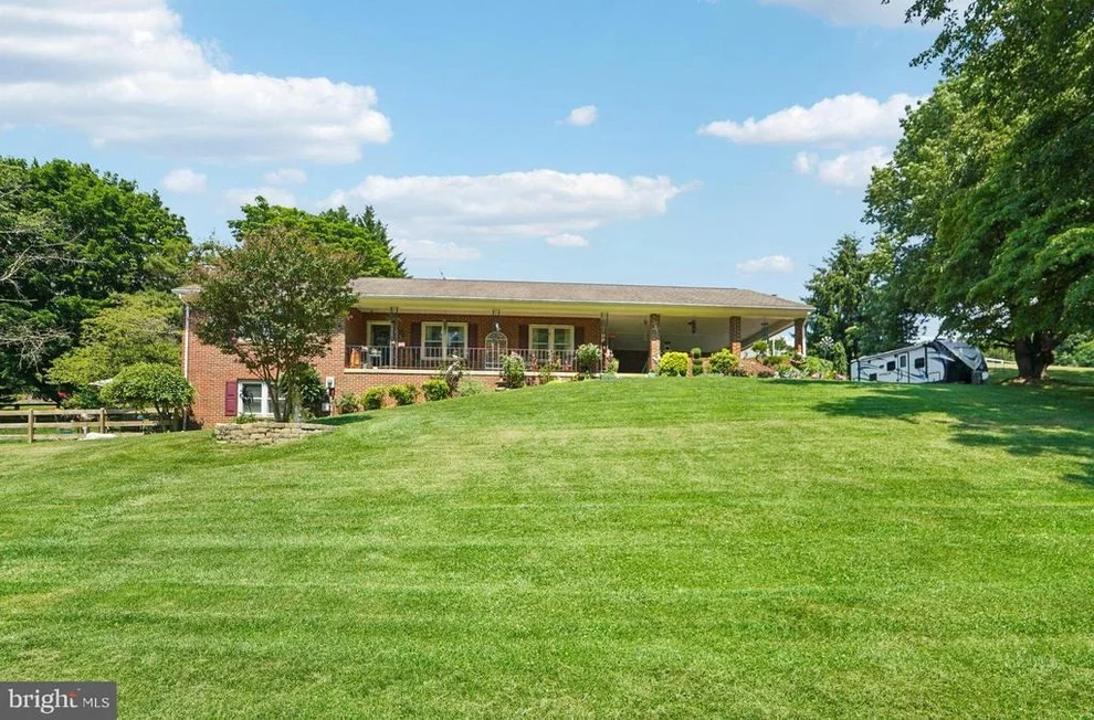 Unit for sale at 7530 WOODVILLE ROAD, MOUNT AIRY, MD 21771