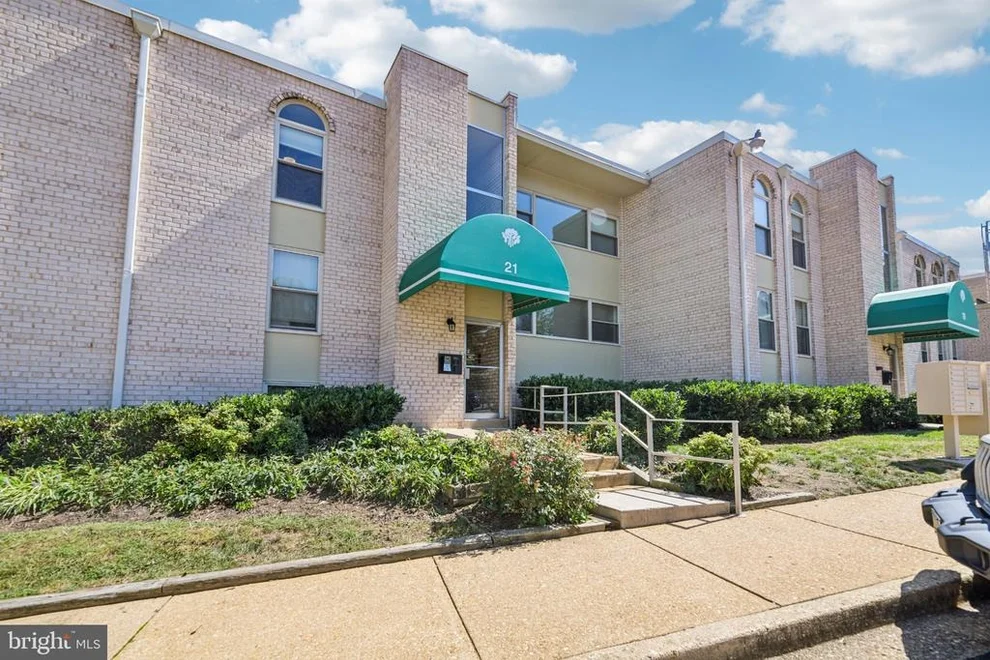 Unit for sale at 21 CANTERBURY SQUARE, ALEXANDRIA, VA 22304