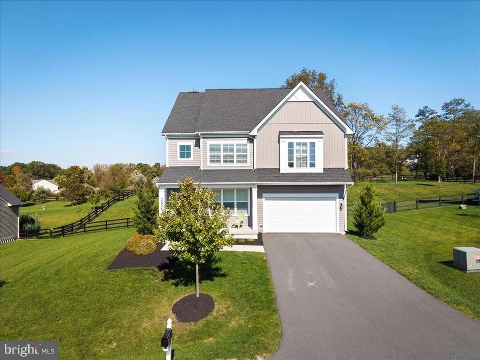 Unit for sale at 35924 PLATINUM DRIVE, ROUND HILL, VA 20141