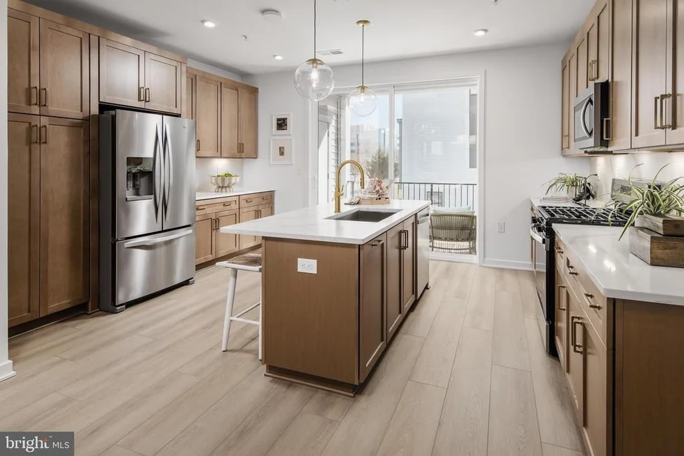 Unit for sale at 14387 GLEN MANOR DRIVE, CHANTILLY, VA 20151