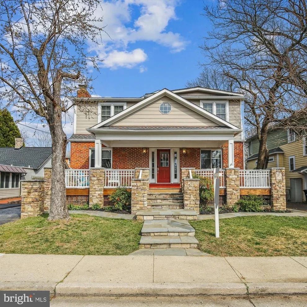 Unit for sale at 811 N FILLMORE STREET N, ARLINGTON, VA 22201