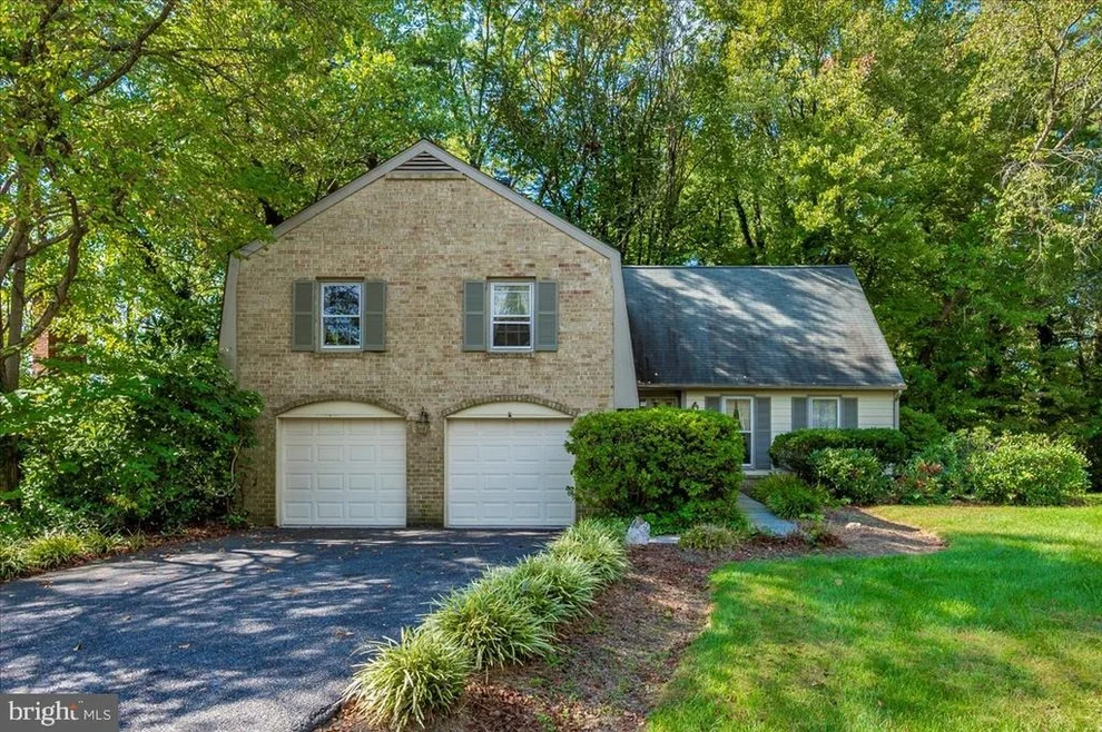 Unit for sale at 9801 DELLCASTLE ROAD, MONTGOMERY VILLAGE, MD 20886
